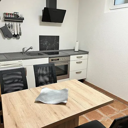 Gemuetliche Einliegerwohnung Apartament